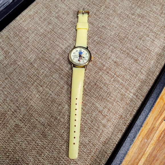 Vintage Holly Hobbie Watch
